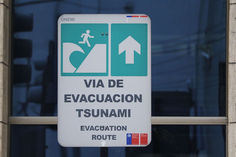 Placa da zona de evacuação em caso de Tsunami no Chile