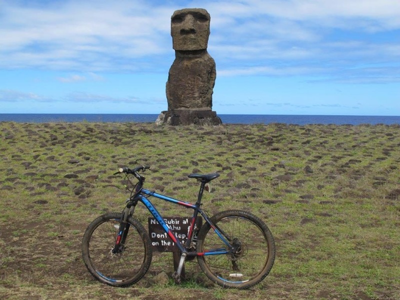 Bicicleta na Ilha de Páscoa