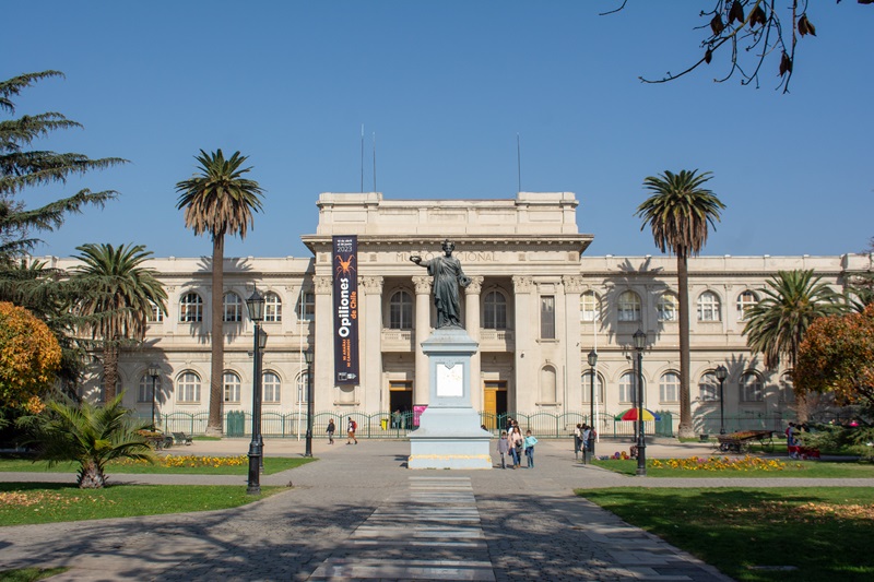 Fachada do Museu Nacional da História Natural em Santiago